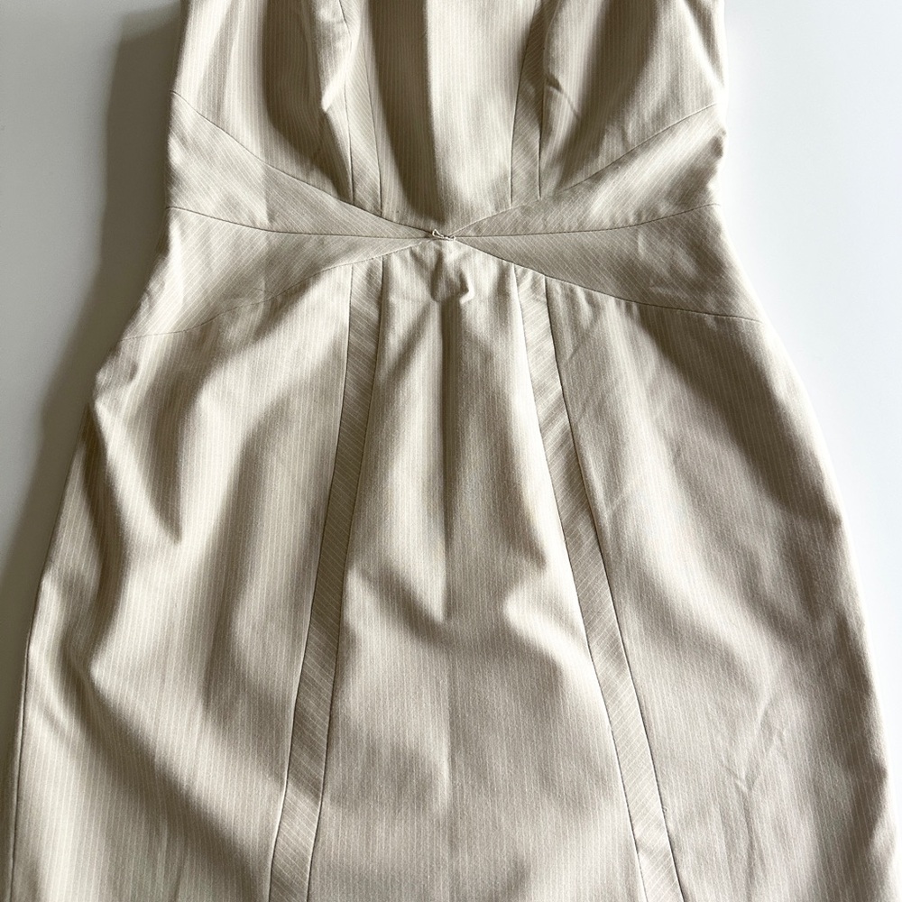 ANTONIO MELANI Cream Sweetheart Sheath Dress